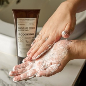bodycare-scrub-texture-2-50083 (1).jpg