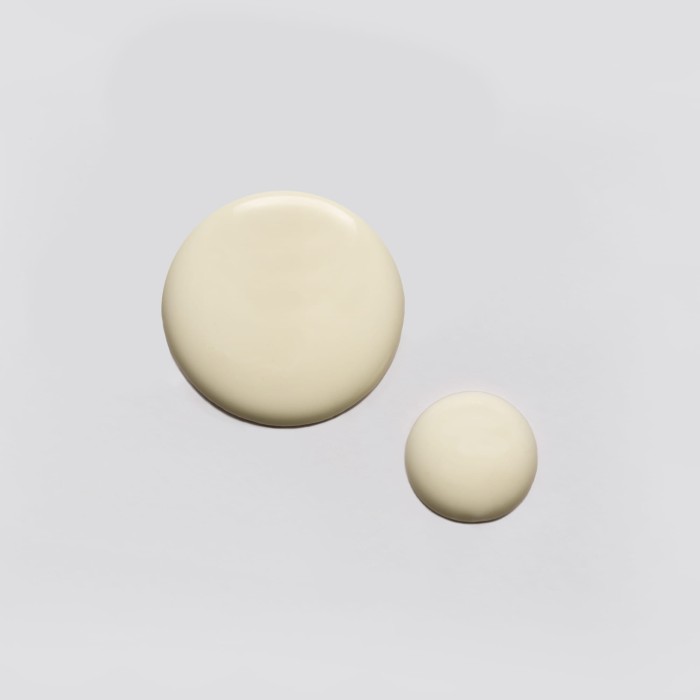 VersoDailySPF-Swatch-Gray-2000x2000.jpg