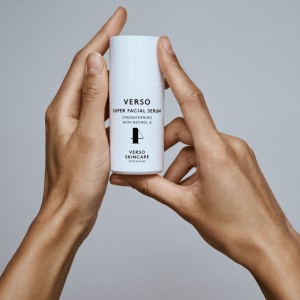 Verso_SuperFacialSerum-strengthening-with-retinol-8-1x1.jpg