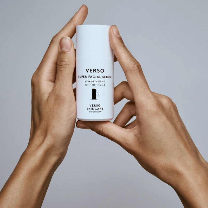 Verso_SuperFacialSerum-strengthening-with-retinol-8-1x1.jpg