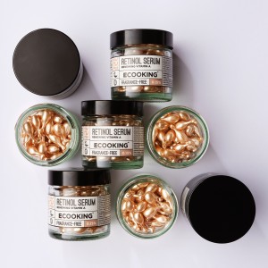 Retinol Serum_54330_0850.jpg