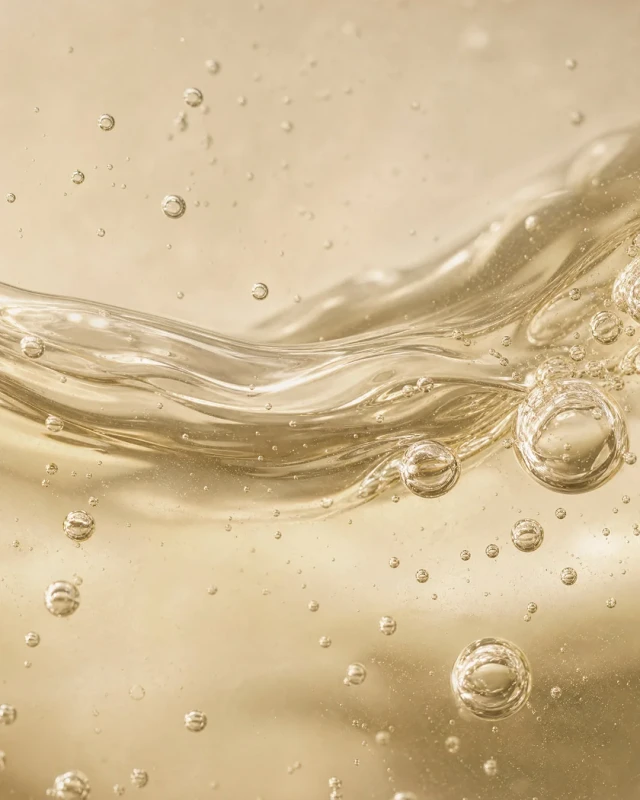 Woods Copenhagen 2026_Vitamin_Face_Oil_03_.webp