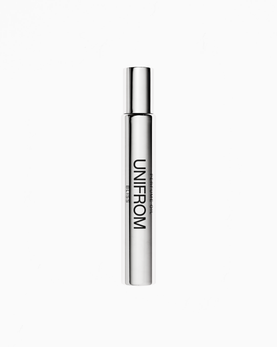 UNIFROM_E-COM_3D_PERFUME_OIL_BOTTLE_BLISS1_4x5.png