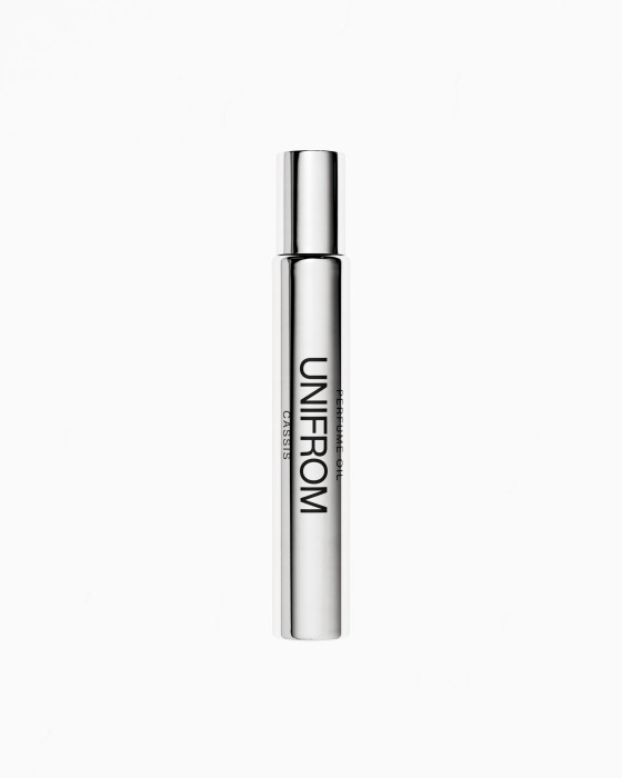 UNIFROM_E-COM_3D_PERFUME_OIL_BOTTLE_CASSIS1_4x5.jpg