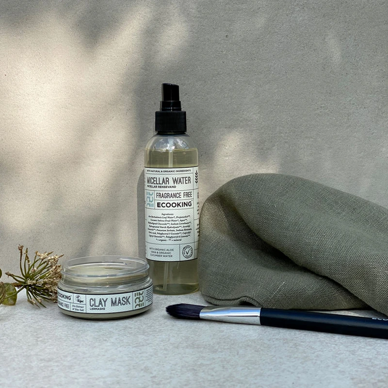 mood_packshot_0034_Micellar_clay Mask