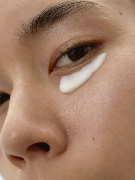 COMPLEX EYE CREAM BEAUTY STUDIO 005.jpg